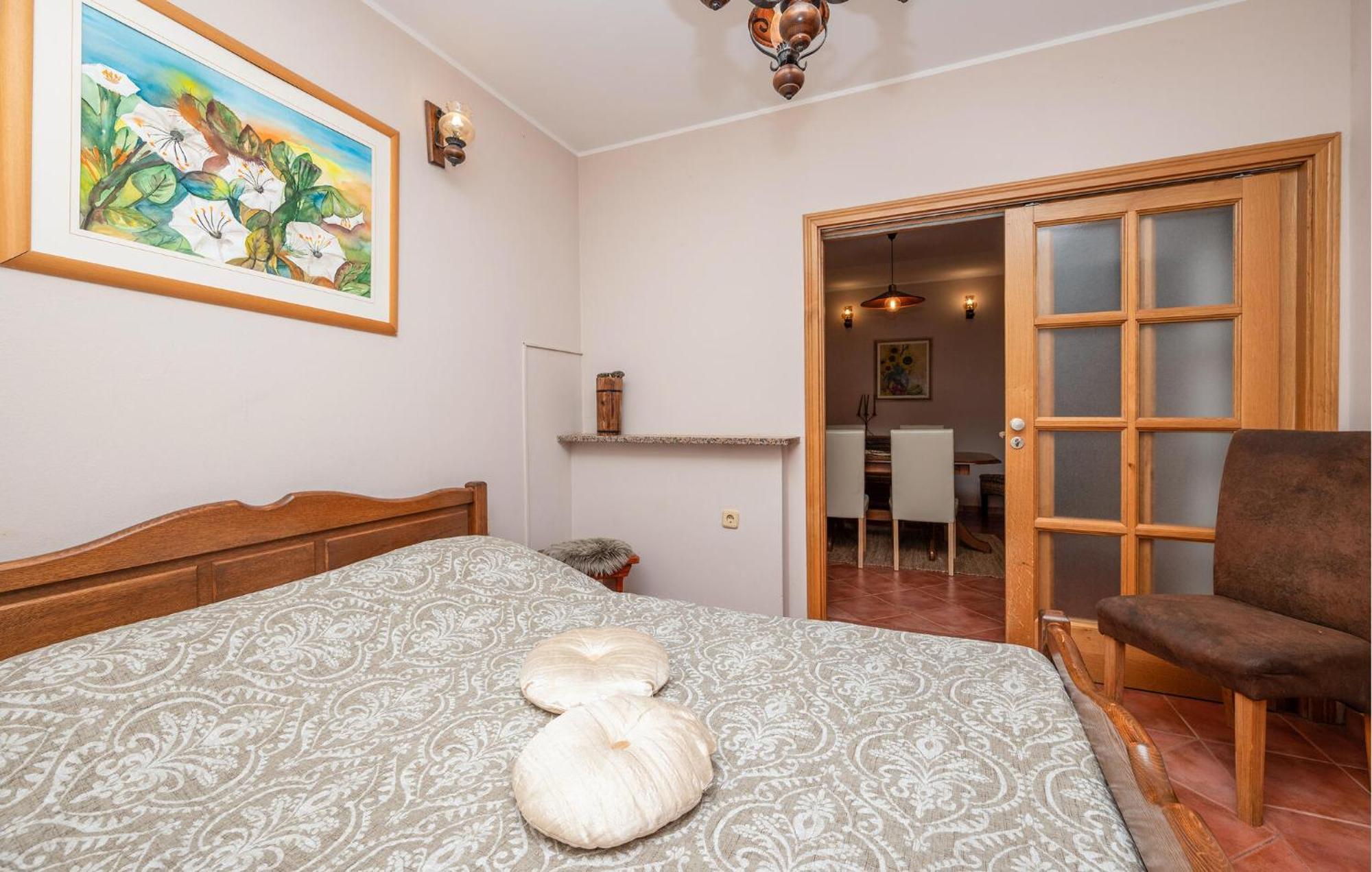 Stunning Apartment In Rovinj With Kitchen Ngoại thất bức ảnh